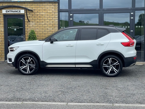 Volvo XC40 2.0 D3 R-DESIGN AWD 5d 148 BHP in Fermanagh