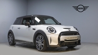 MINI Hatch 2.0 Cooper S Exclusive Hatchback 3dr Petrol Steptronic Euro 6 (s/s) (178 ps) in City of Edinburgh