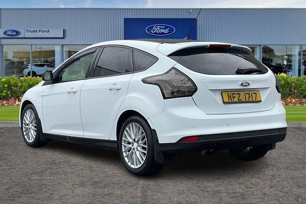 Ford Focus 1.0 EcoBoost Zetec 5dr**BLUETOOTH - ISOFIX - LOW INSURANCE - LOW RUNNING COST - REAR SENSORS - HEATED WINDSCREEN** in Antrim
