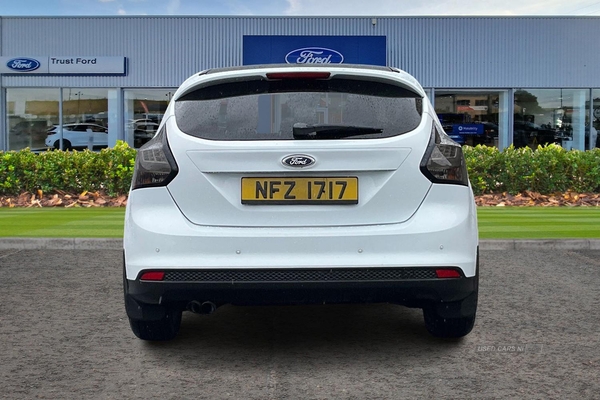 Ford Focus 1.0 EcoBoost Zetec 5dr**BLUETOOTH - ISOFIX - LOW INSURANCE - LOW RUNNING COST - REAR SENSORS - HEATED WINDSCREEN** in Antrim