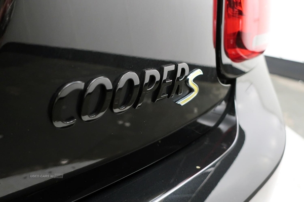 MINI HATCHBACK 135kW Cooper S Level 2 33kWh 3dr Auto in Antrim