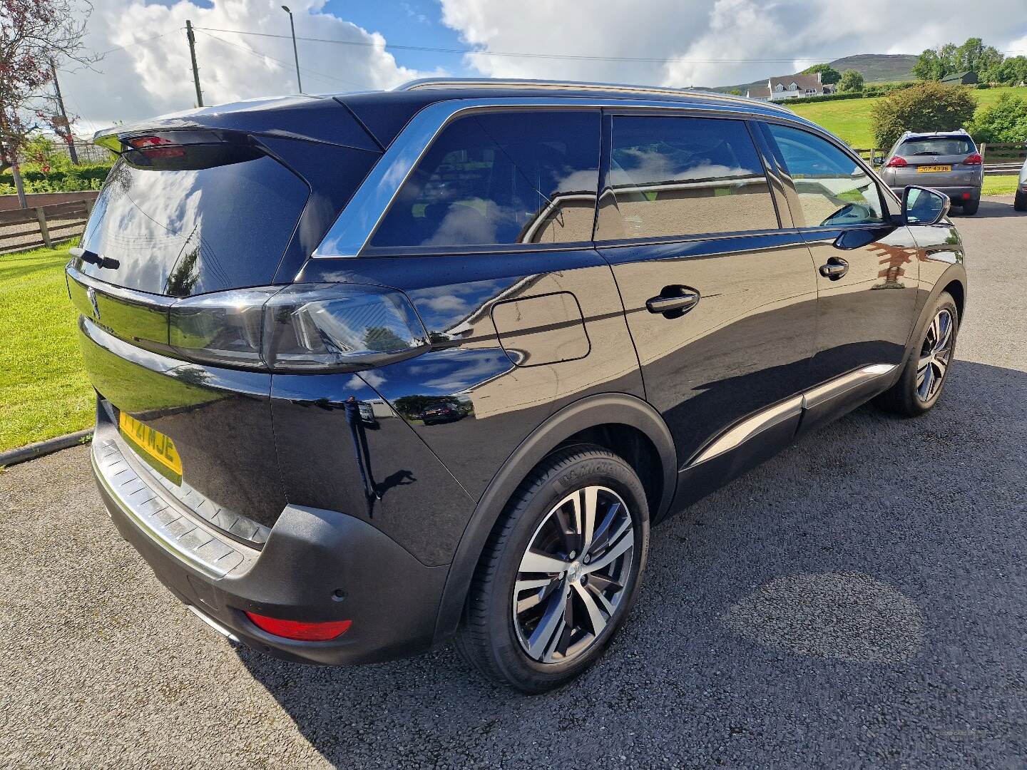 Peugeot 5008 DIESEL ESTATE in Down