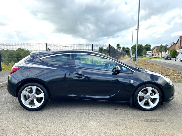 Vauxhall Astra GTC DIESEL COUPE in Antrim