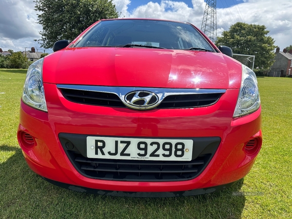 Hyundai i20 HATCHBACK in Antrim