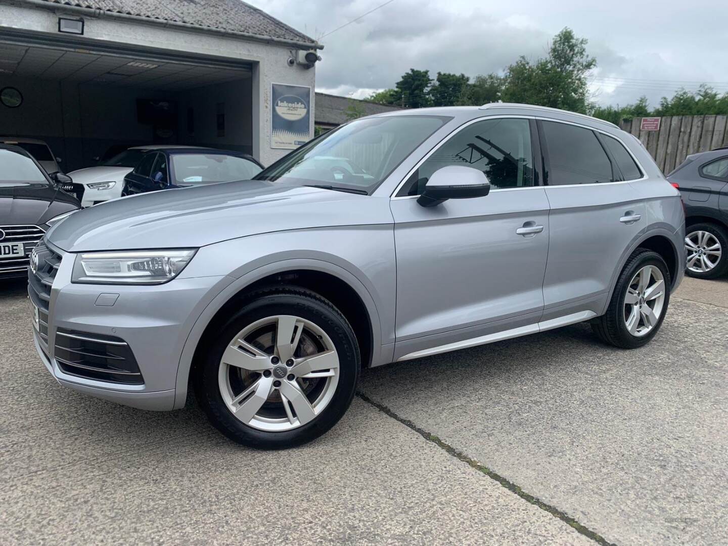 Audi Q5 DIESEL ESTATE in Down