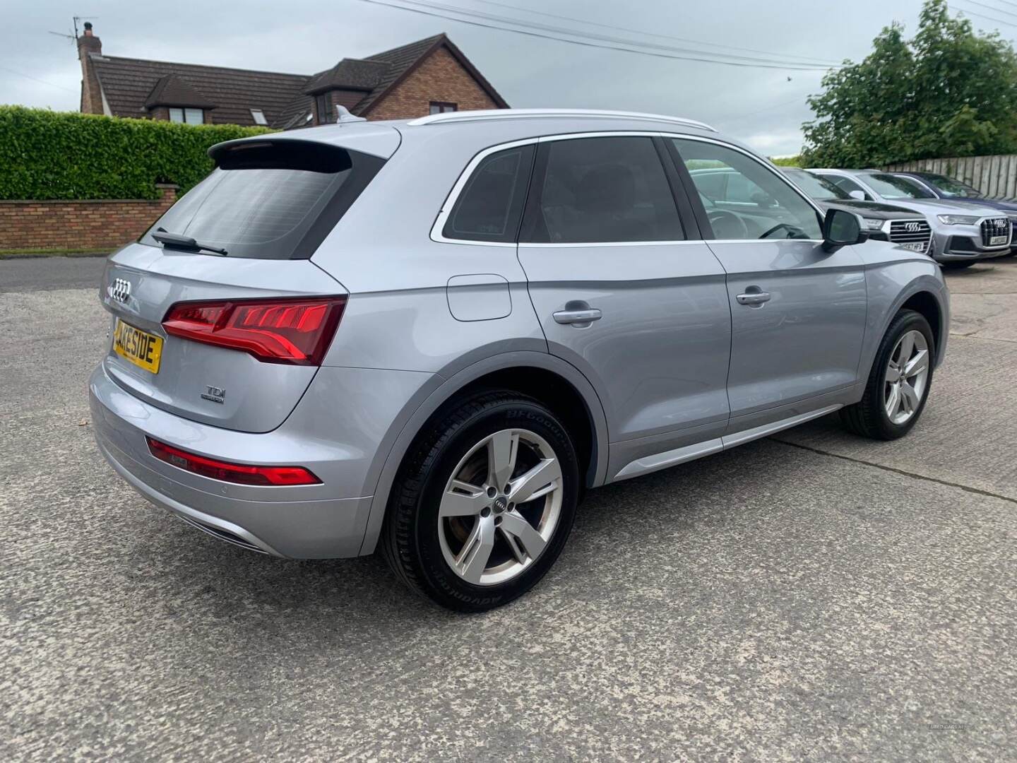 Audi Q5 DIESEL ESTATE in Down