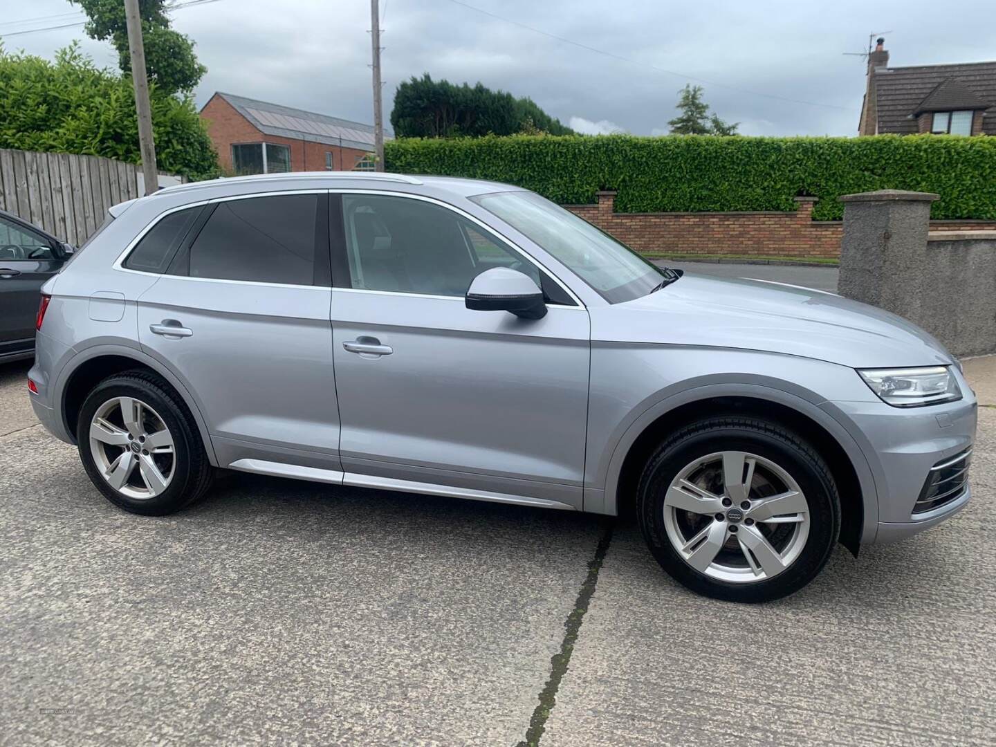 Audi Q5 DIESEL ESTATE in Down