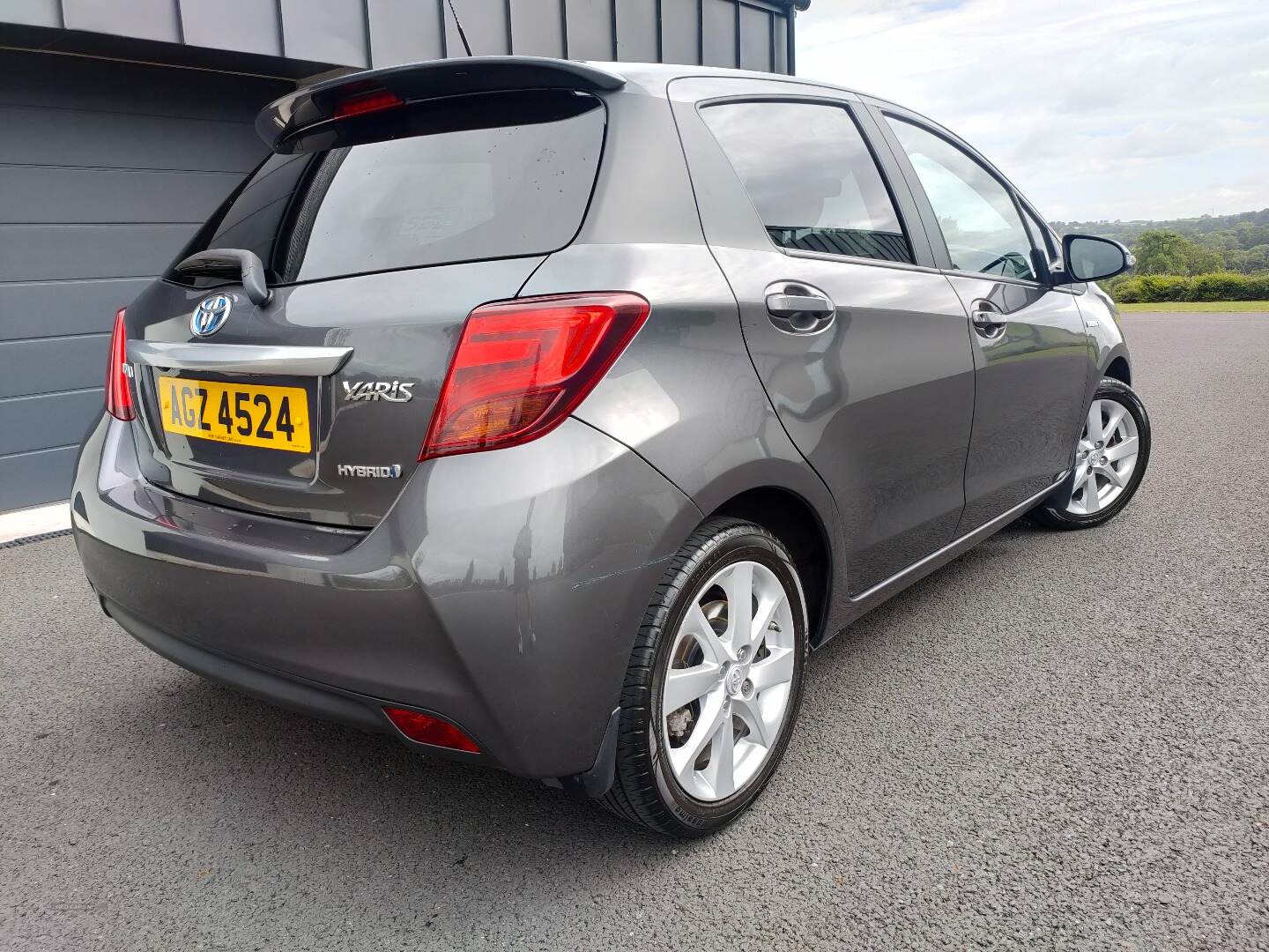 Toyota Yaris HATCHBACK in Armagh