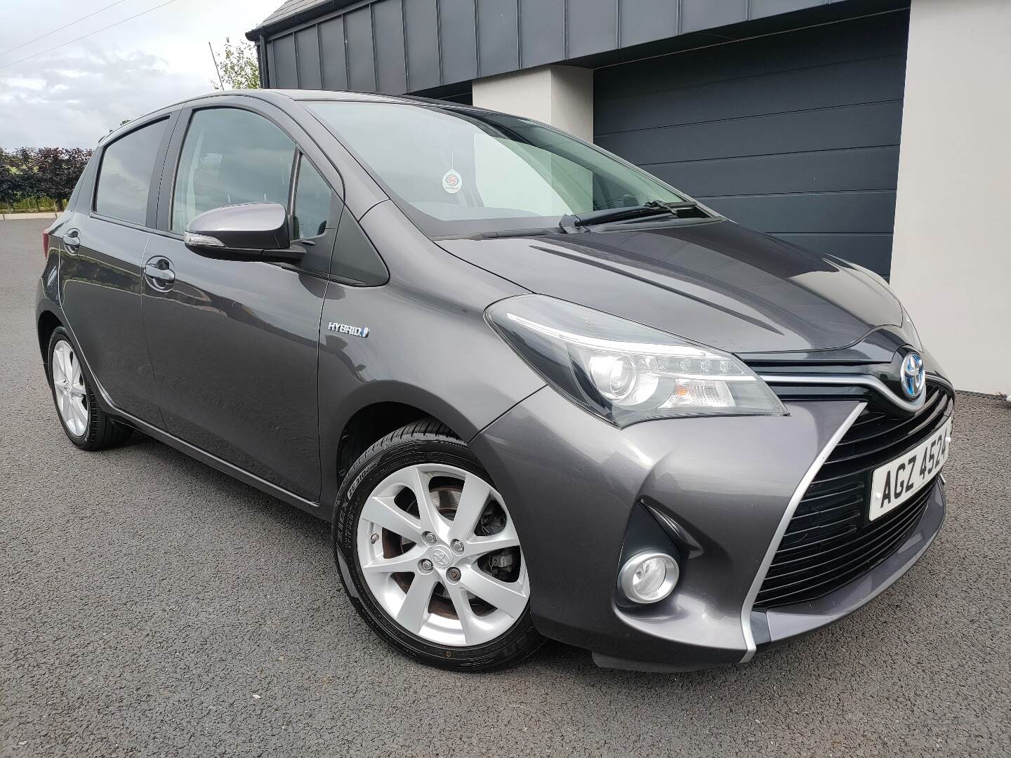 Toyota Yaris HATCHBACK in Armagh