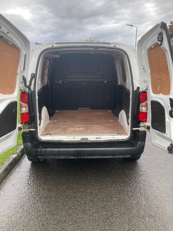 Citroen Berlingo 1.5 BlueHDi 1000Kg Enterprise 100ps in Down