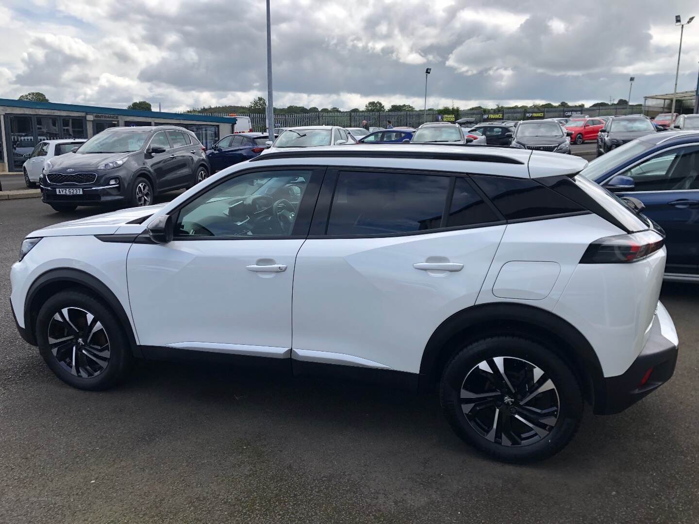 Peugeot 2008 DIESEL ESTATE in Derry / Londonderry