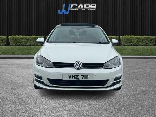 Volkswagen Golf 1.6 TDI 110 GT Edition 5dr in Down