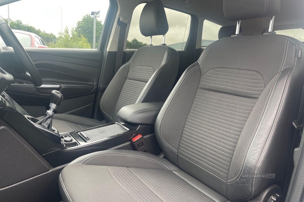 Ford Kuga 2.0 TDCi Titanium Edition 5dr 2WD**Carplay, Automatic Wipers & Lights, Twin Exhaust, ISOFIX, Partial Leather Interior, Hill Assist** in Antrim