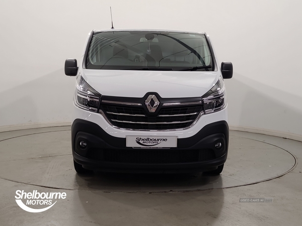 Renault Trafic 2.0 dCi ENERGY 28 Business+ Panel Van 5dr Diesel Manual SWB Standard Roof Euro 6 (s/s) (120 ps) in Down