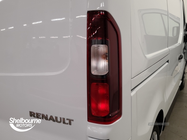 Renault Trafic 2.0 dCi ENERGY 28 Business+ Panel Van 5dr Diesel Manual SWB Standard Roof Euro 6 (s/s) (120 ps) in Down