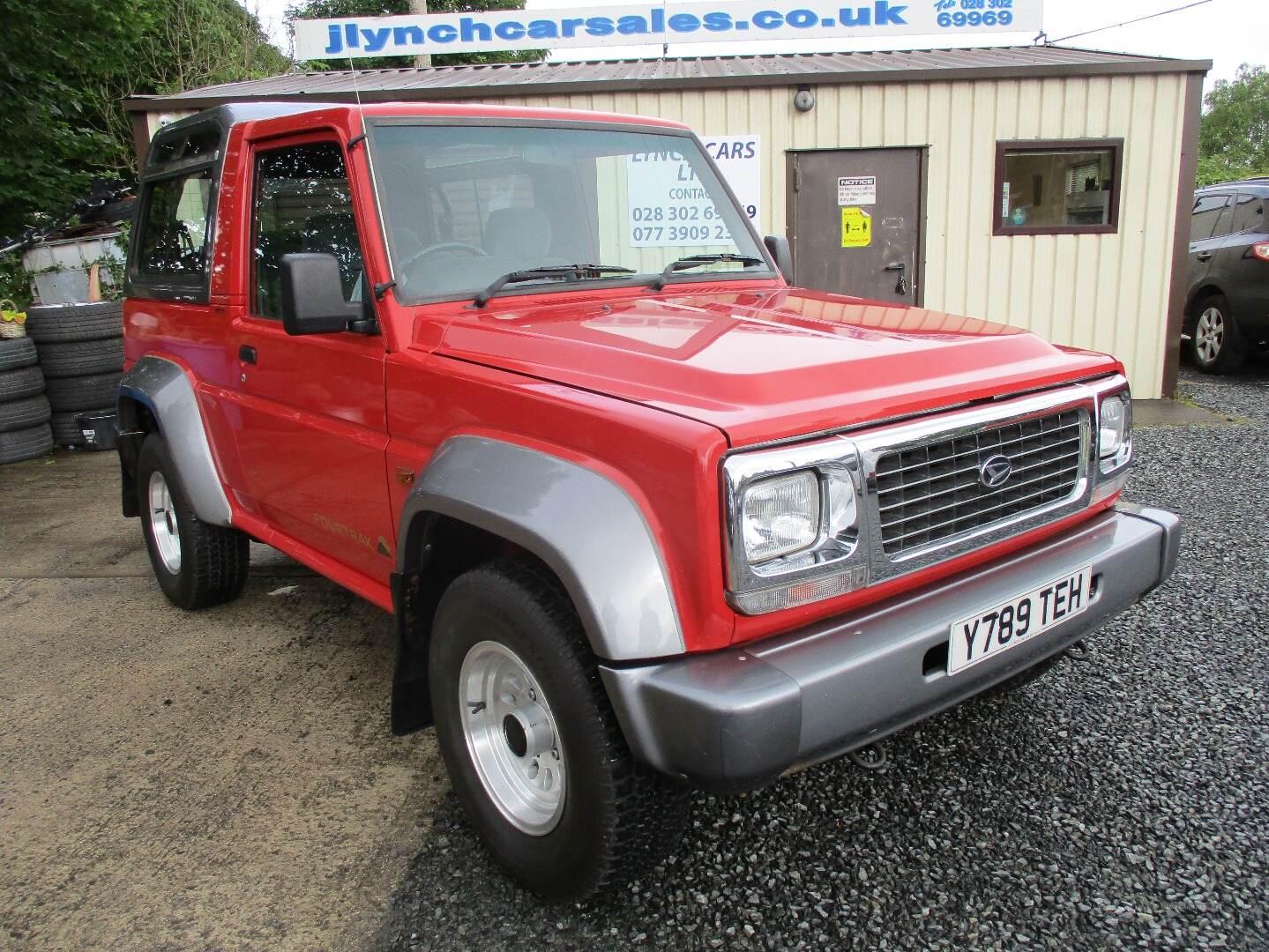 Daihatsu Fourtrak SW SPECIAL EDS in Down