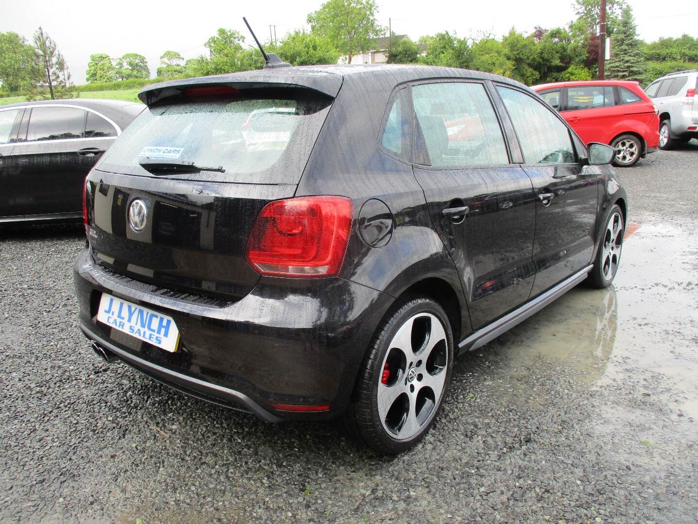 Volkswagen Polo HATCHBACK in Down