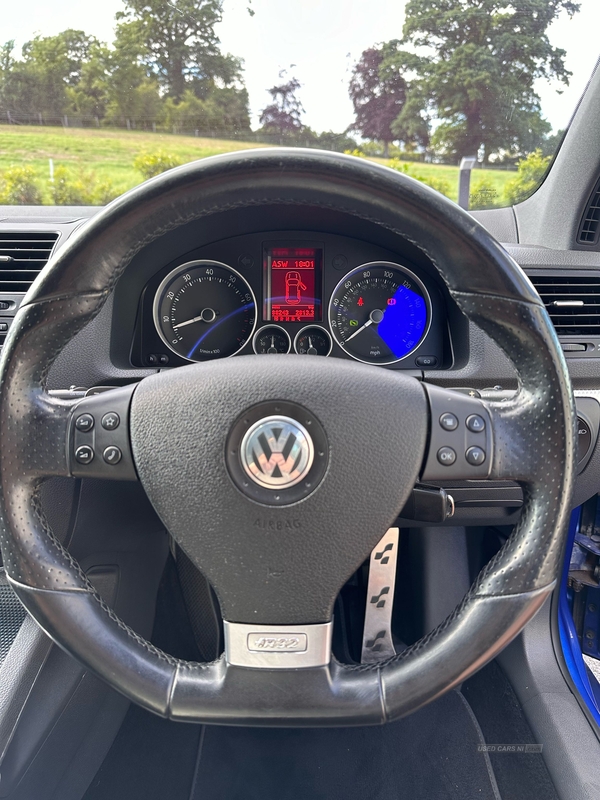 Volkswagen Golf 3.2 V6 R32 4MOTION 5dr DSG in Armagh