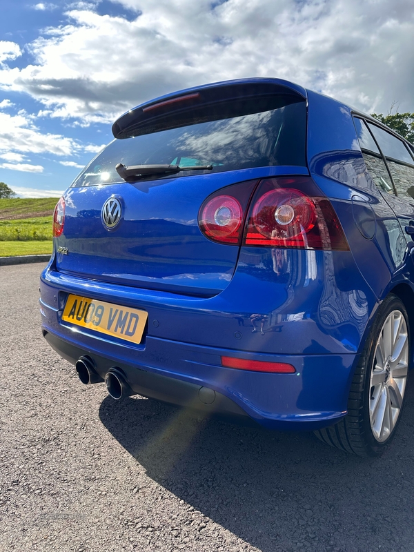 Volkswagen Golf 3.2 V6 R32 4MOTION 5dr DSG in Armagh