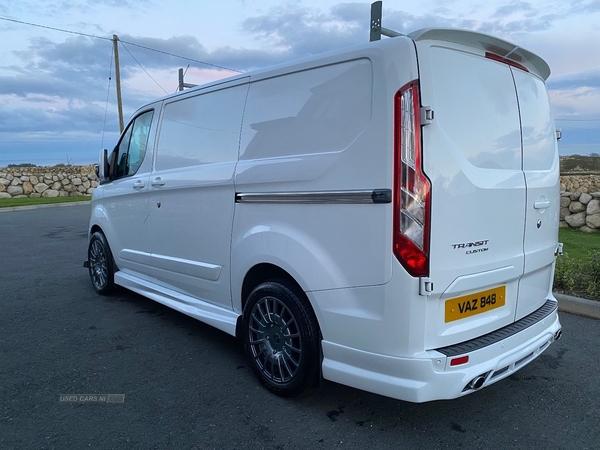 Ford Transit Custom 2.2 TDCi 125ps Low Roof Limited Van in Down
