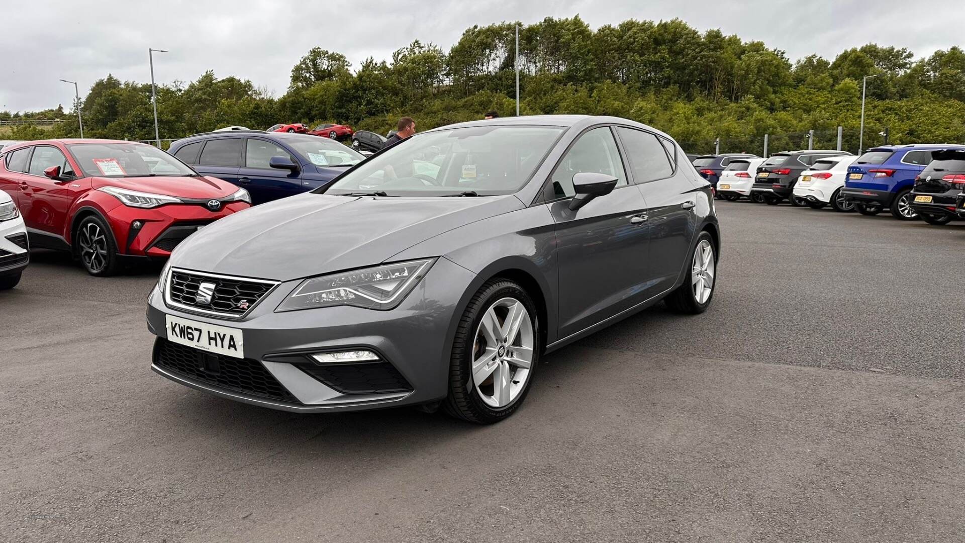 Seat Leon DIESEL HATCHBACK in Down