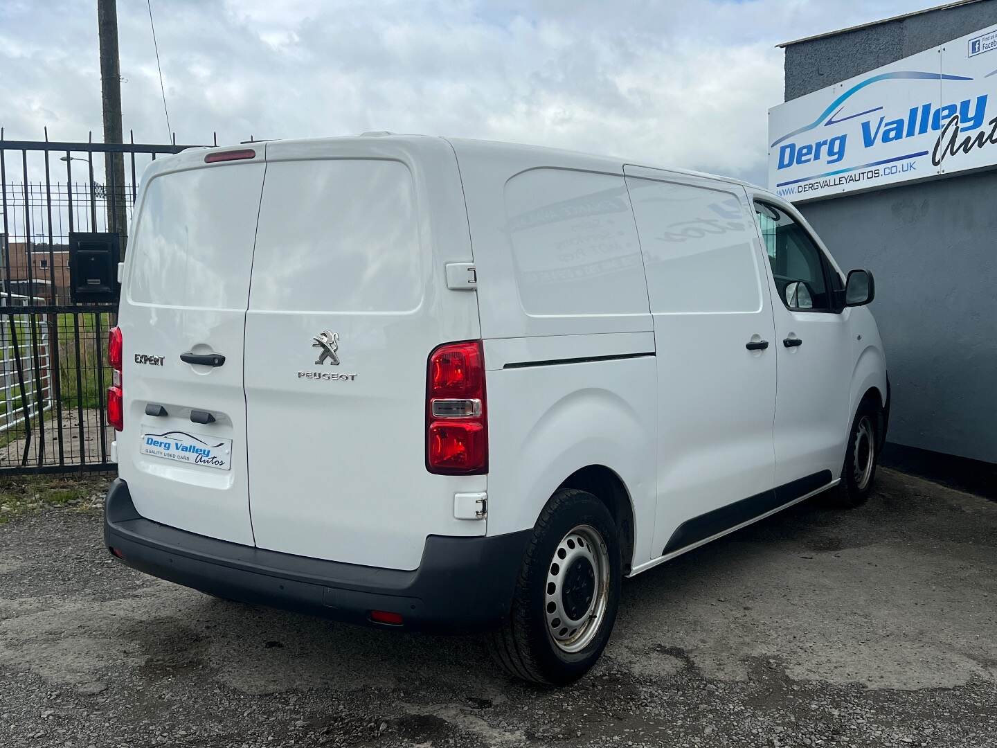 Peugeot Expert STANDARD DIESEL in Tyrone