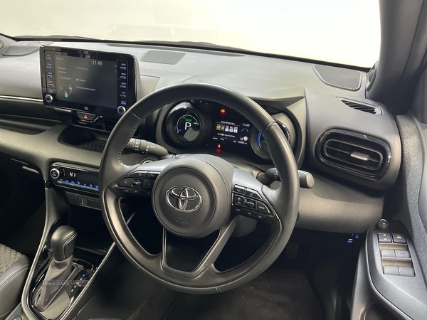 Toyota Yaris 1.5 Hybrid Dynamic 5Dr Cvt in Antrim