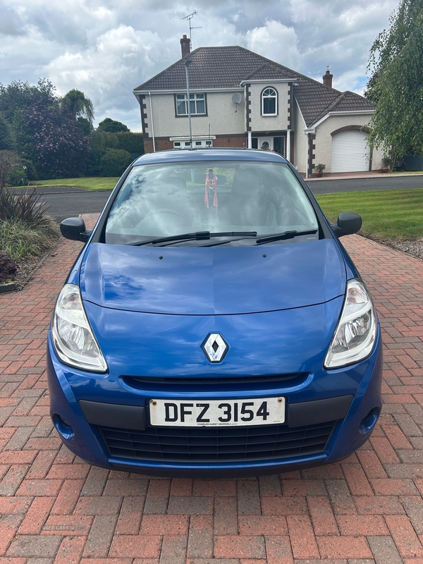 Renault Clio 1.2 16V Extreme 3dr in Derry / Londonderry