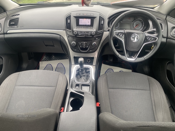 Vauxhall Insignia 2.0 CDTi [140] ecoFLEX Design 5dr [Start Stop] in Antrim