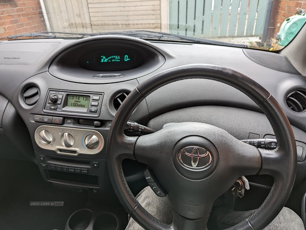 Toyota Yaris 1.3 VVT-i T Spirit 5dr in Antrim