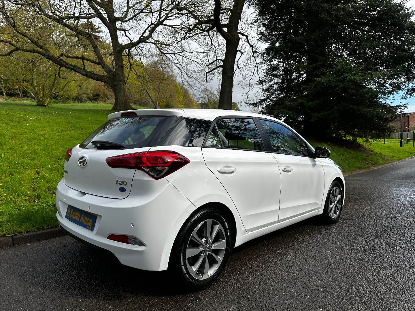 Hyundai i20 HATCHBACK in Antrim