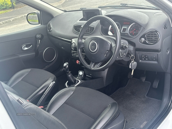 Renault Clio 1.2 TCE GT Line TomTom 3dr in Down