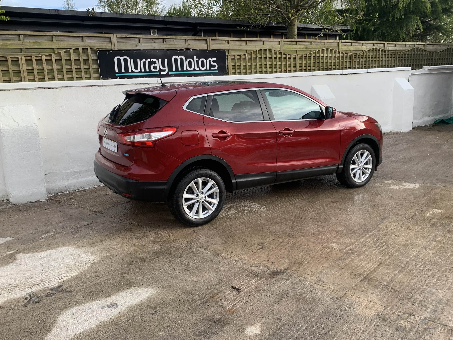 Nissan Qashqai DIESEL HATCHBACK in Antrim