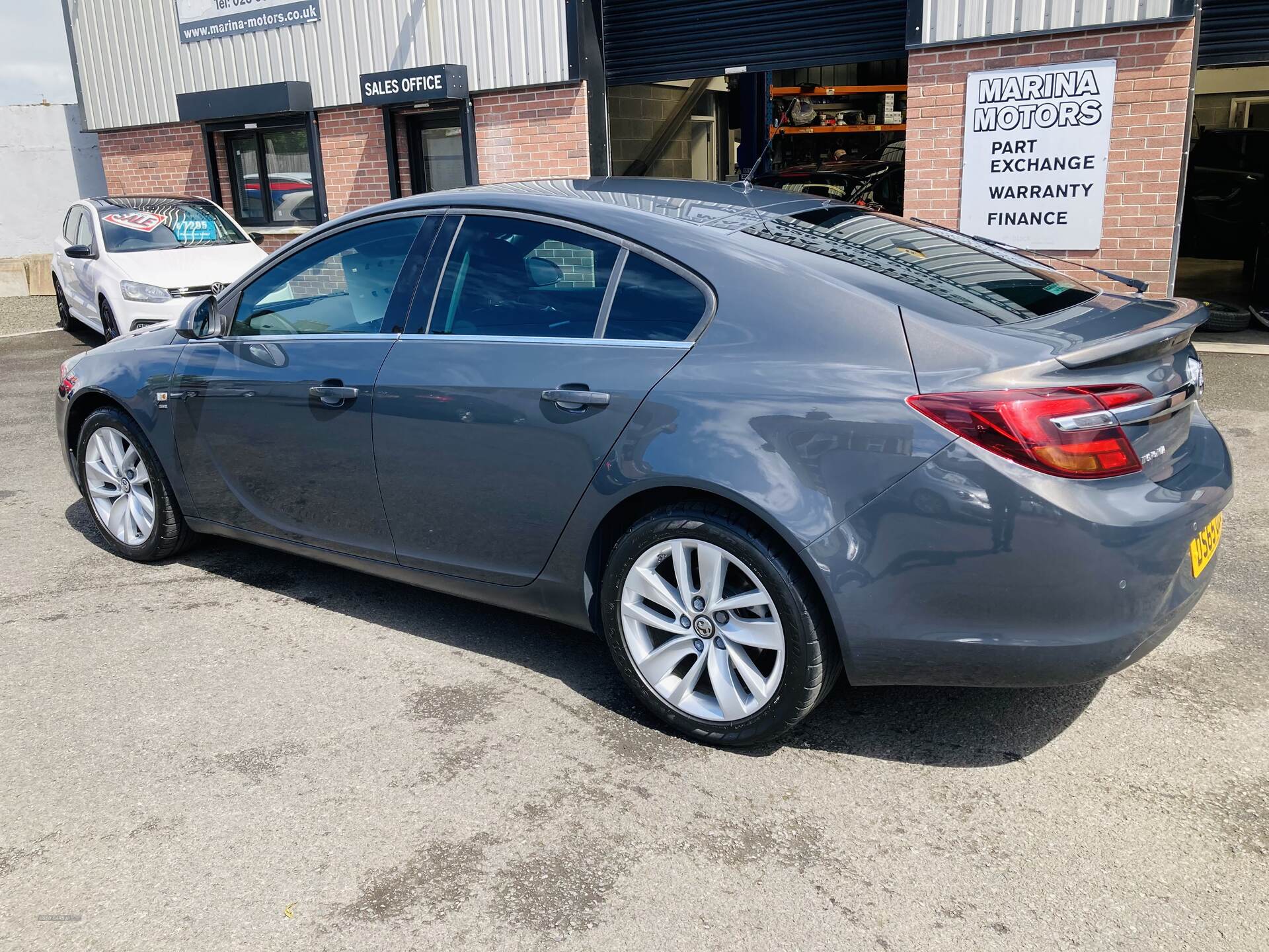 Vauxhall Insignia DIESEL HATCHBACK in Antrim