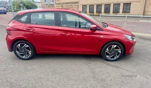 Hyundai i20 HATCHBACK in Down