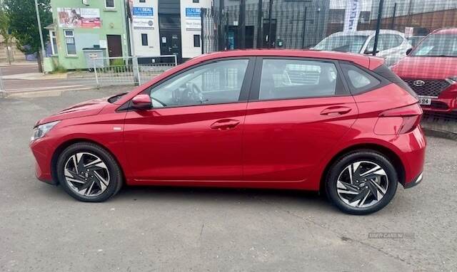 Hyundai i20 HATCHBACK in Down