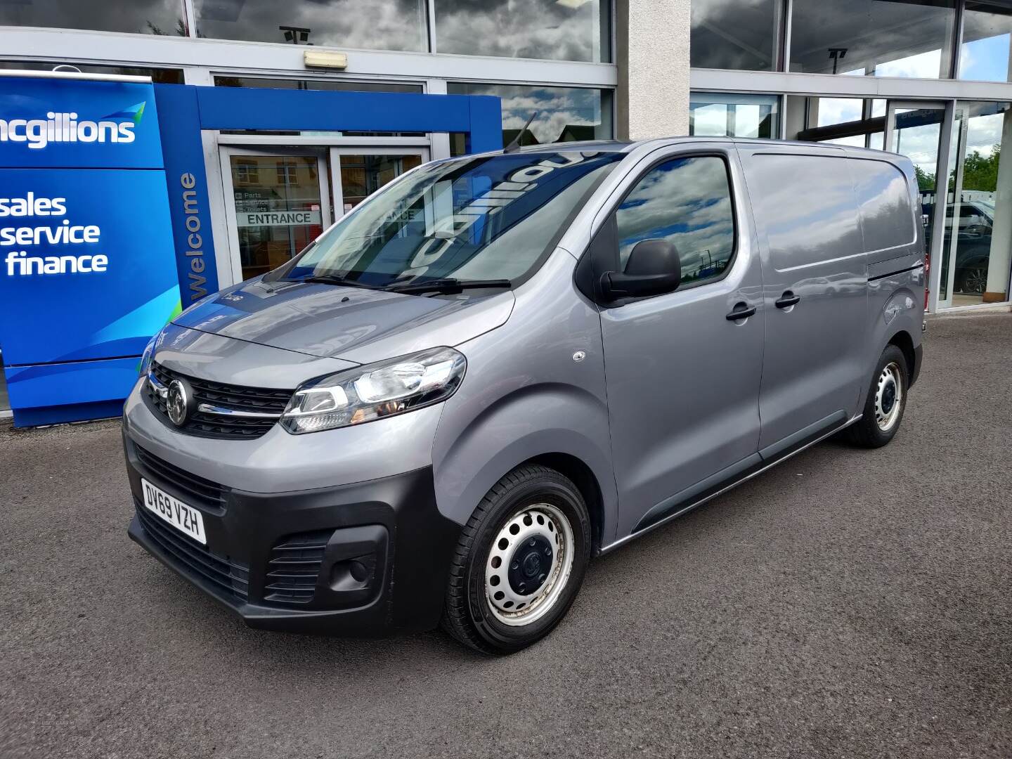 Vauxhall Vivaro L1 DIESEL in Tyrone