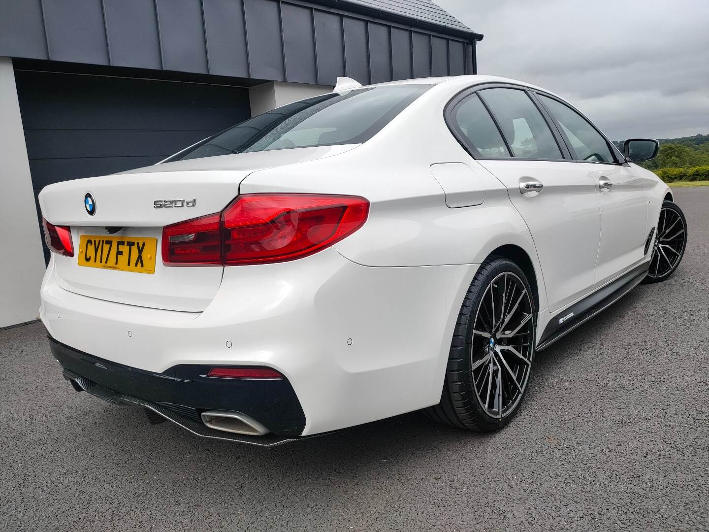 BMW 5 Series DIESEL SALOON in Armagh