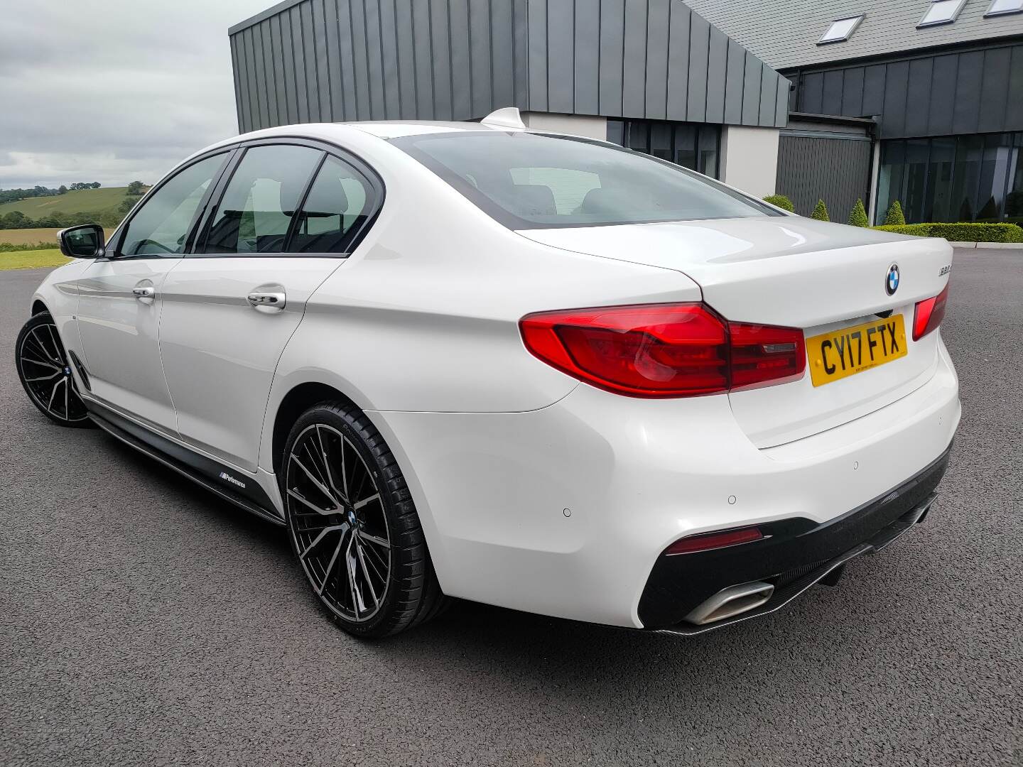 BMW 5 Series DIESEL SALOON in Armagh