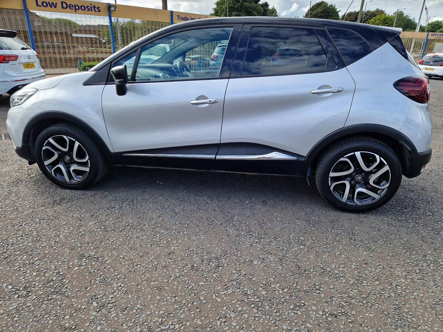 Renault Captur DIESEL HATCHBACK in Antrim