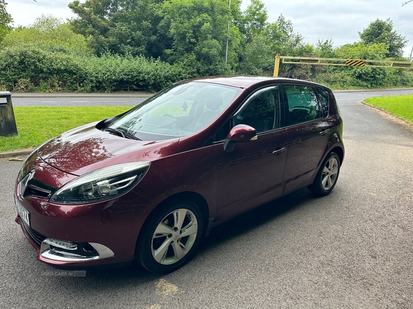 Renault Scenic DIESEL ESTATE in Antrim