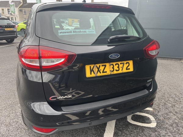 Ford C-Max Zetec 1.0T 100PS ECOBOOST 6-SPD MT in Armagh