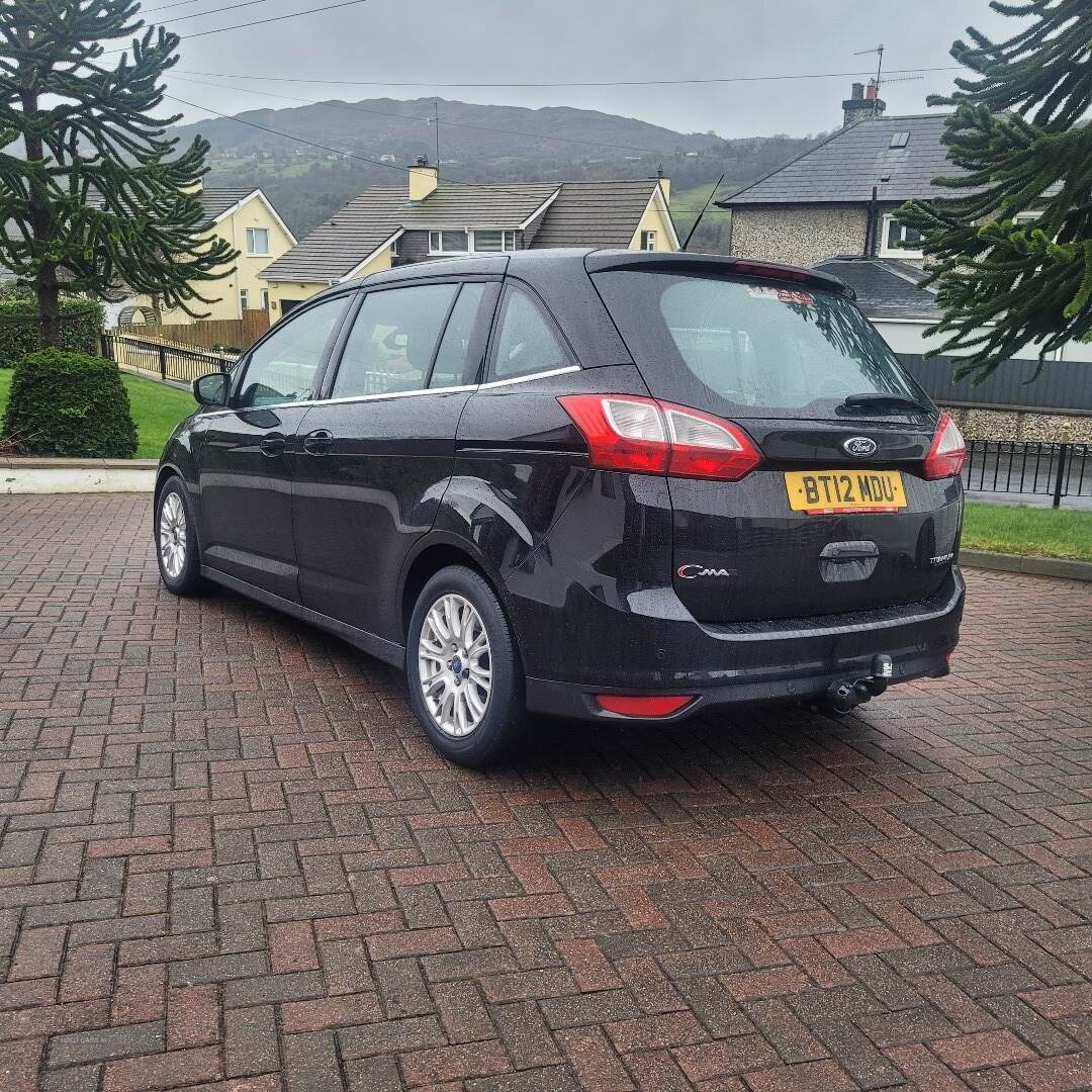 Ford Grand C-MAX DIESEL ESTATE in Down