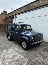Land Rover Defender XS Station Wagon TDCi in Down