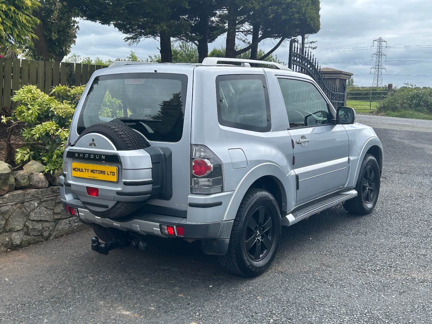 Mitsubishi Shogun DIESEL STATION WAGON in Tyrone