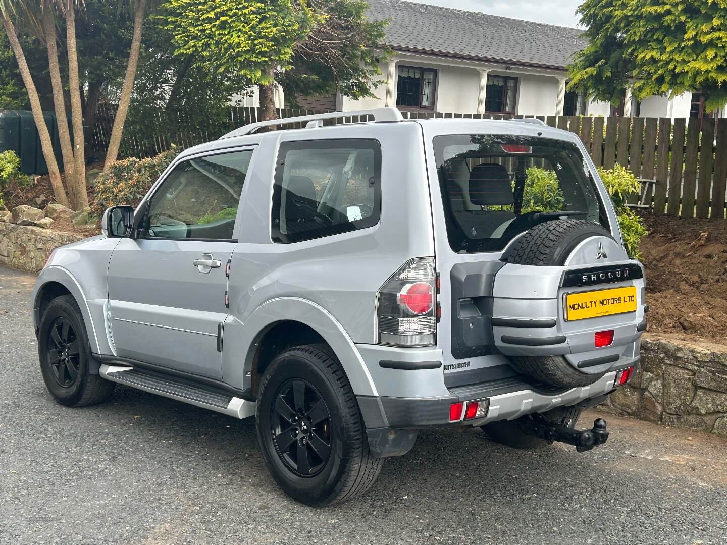 Mitsubishi Shogun DIESEL STATION WAGON in Tyrone