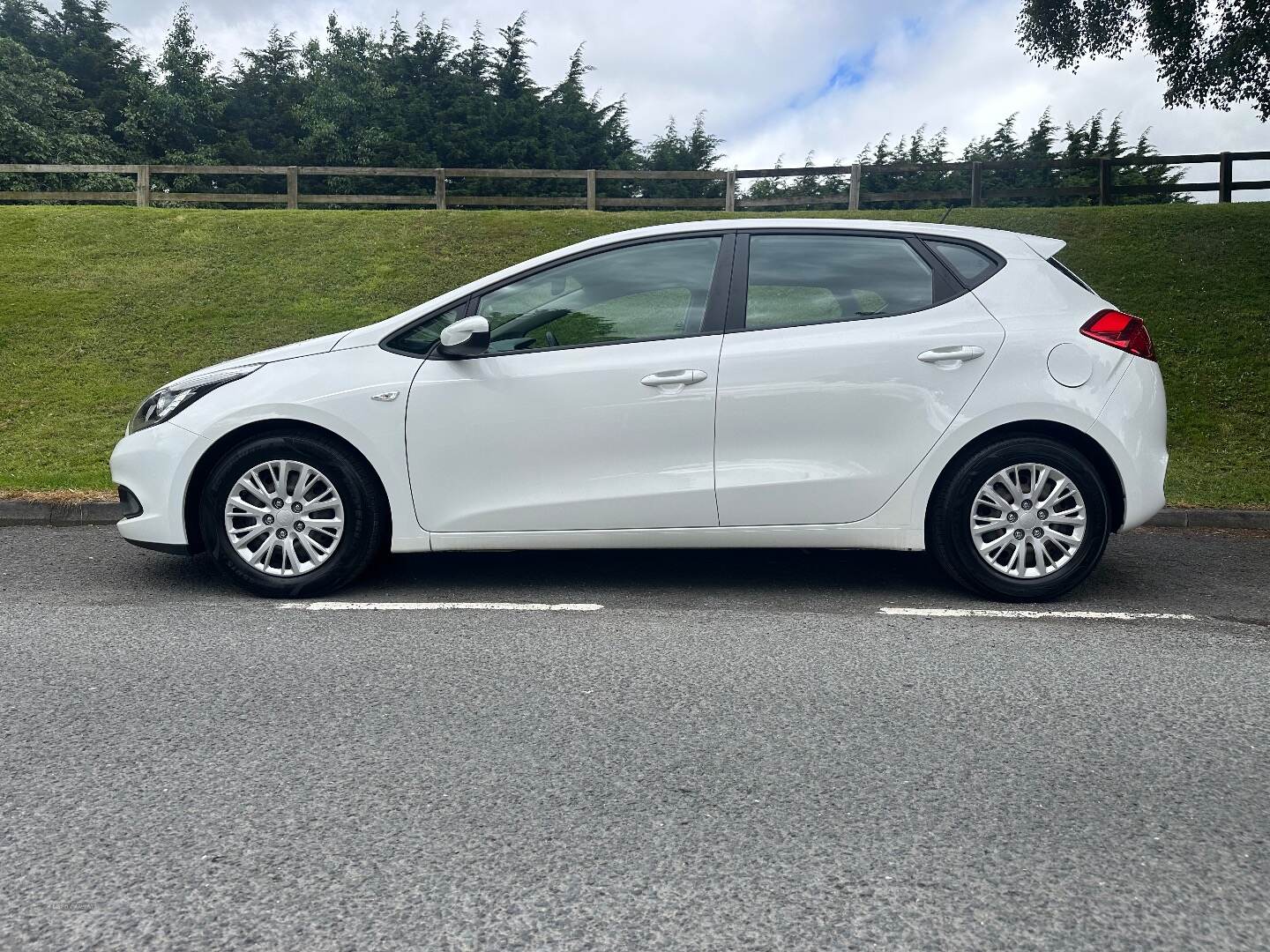 Kia Ceed DIESEL HATCHBACK in Down