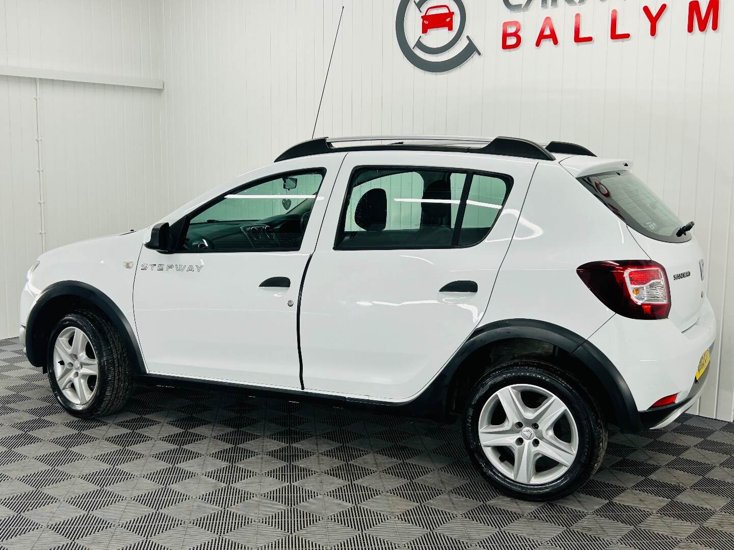 Dacia Sandero Stepway HATCHBACK in Antrim