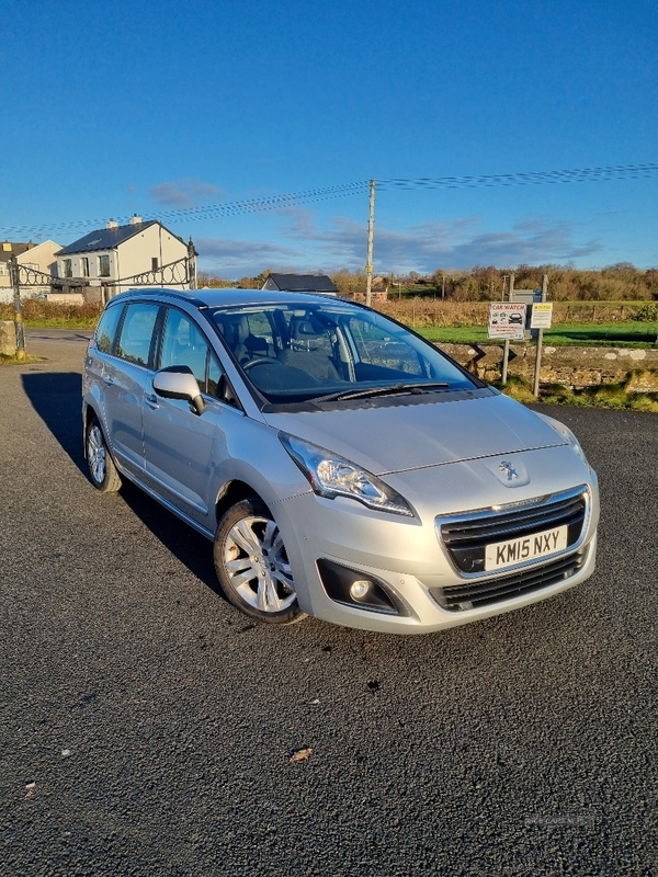 Peugeot 5008 2.0 BlueHDi Active 5dr in Fermanagh