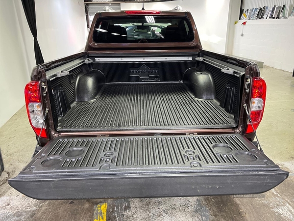 Nissan Navara Double Cab Pick Up Tekna 2.3Dci 190 Tt 4Wd in Antrim